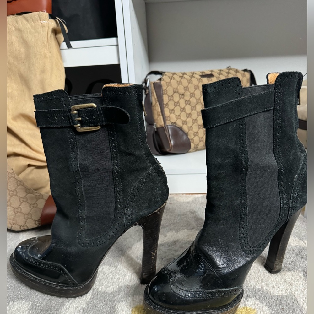 Alexander McQueen leather and patent leather black boots size 40 - Picture 4 of 9